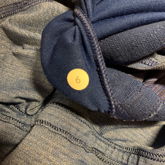 Lululemon Back On track tank - Picture 5 of 5